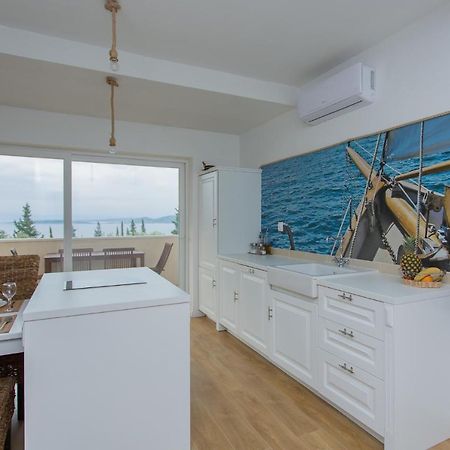 Captain'S Apartment Račišće Zewnętrze zdjęcie