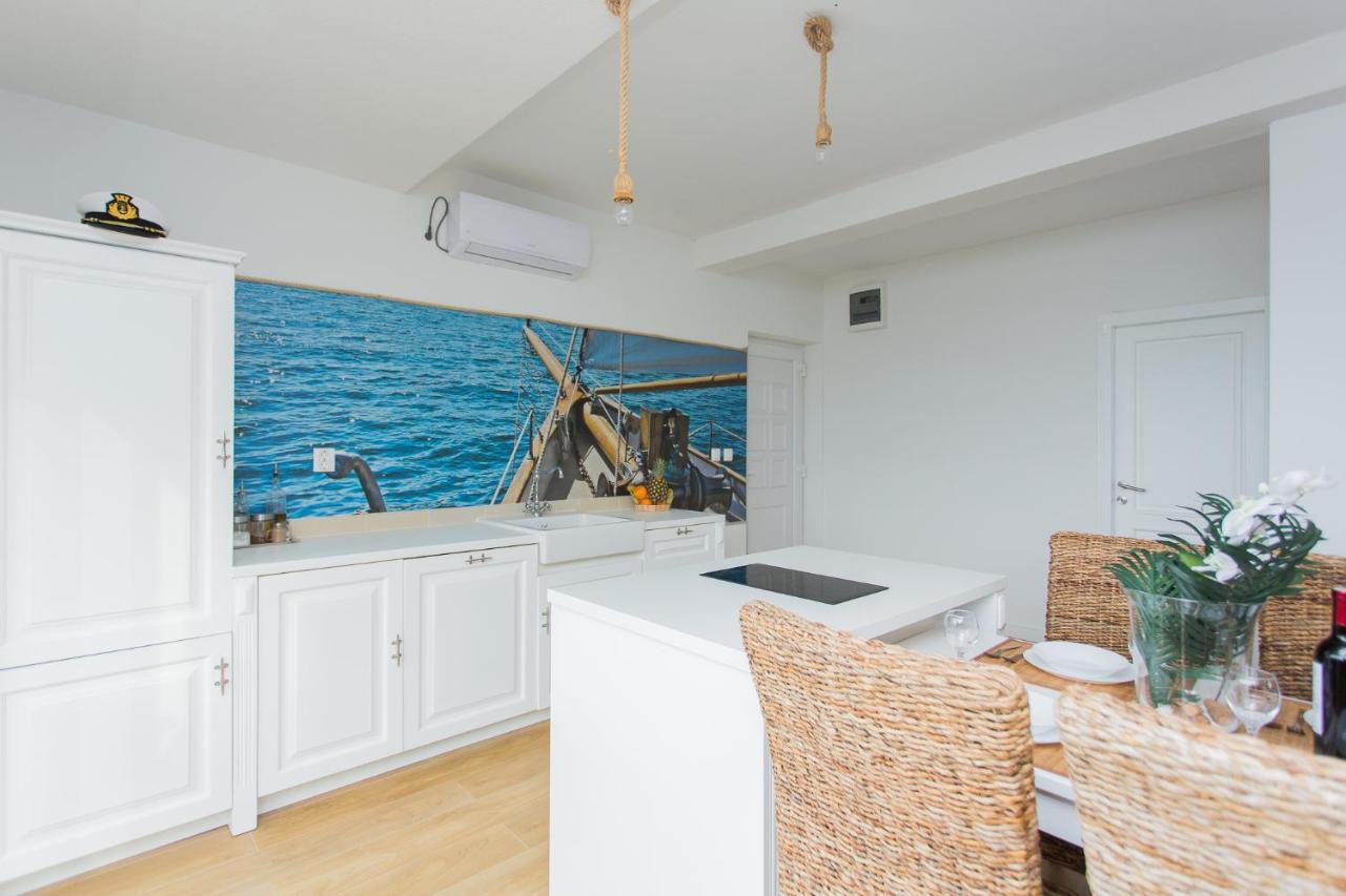 Captain'S Apartment Račišće Zewnętrze zdjęcie