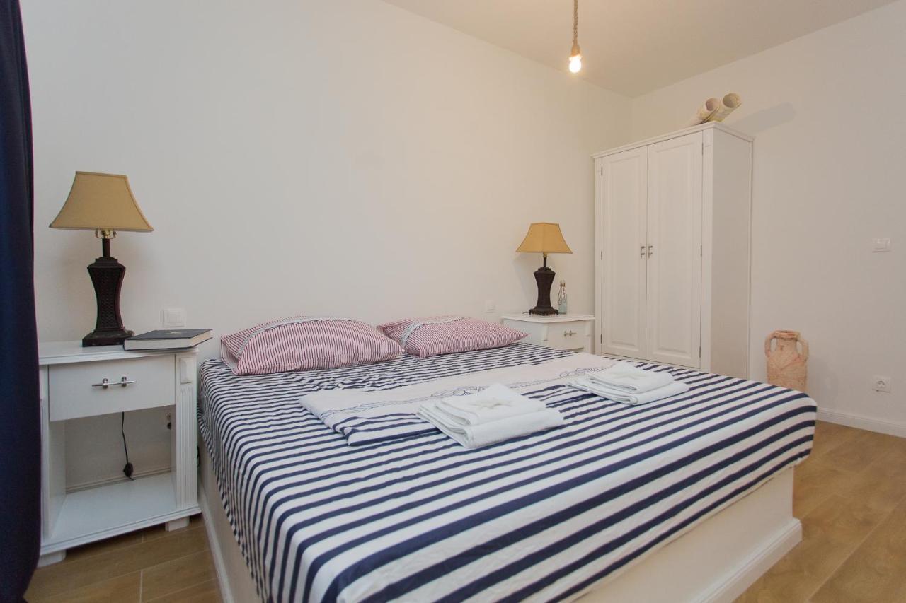 Captain'S Apartment Račišće Zewnętrze zdjęcie